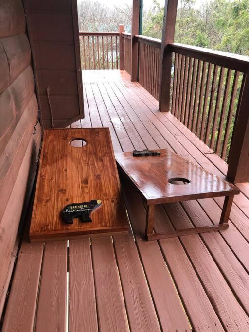 Bear Country Cabin Sevierville Exterior photo