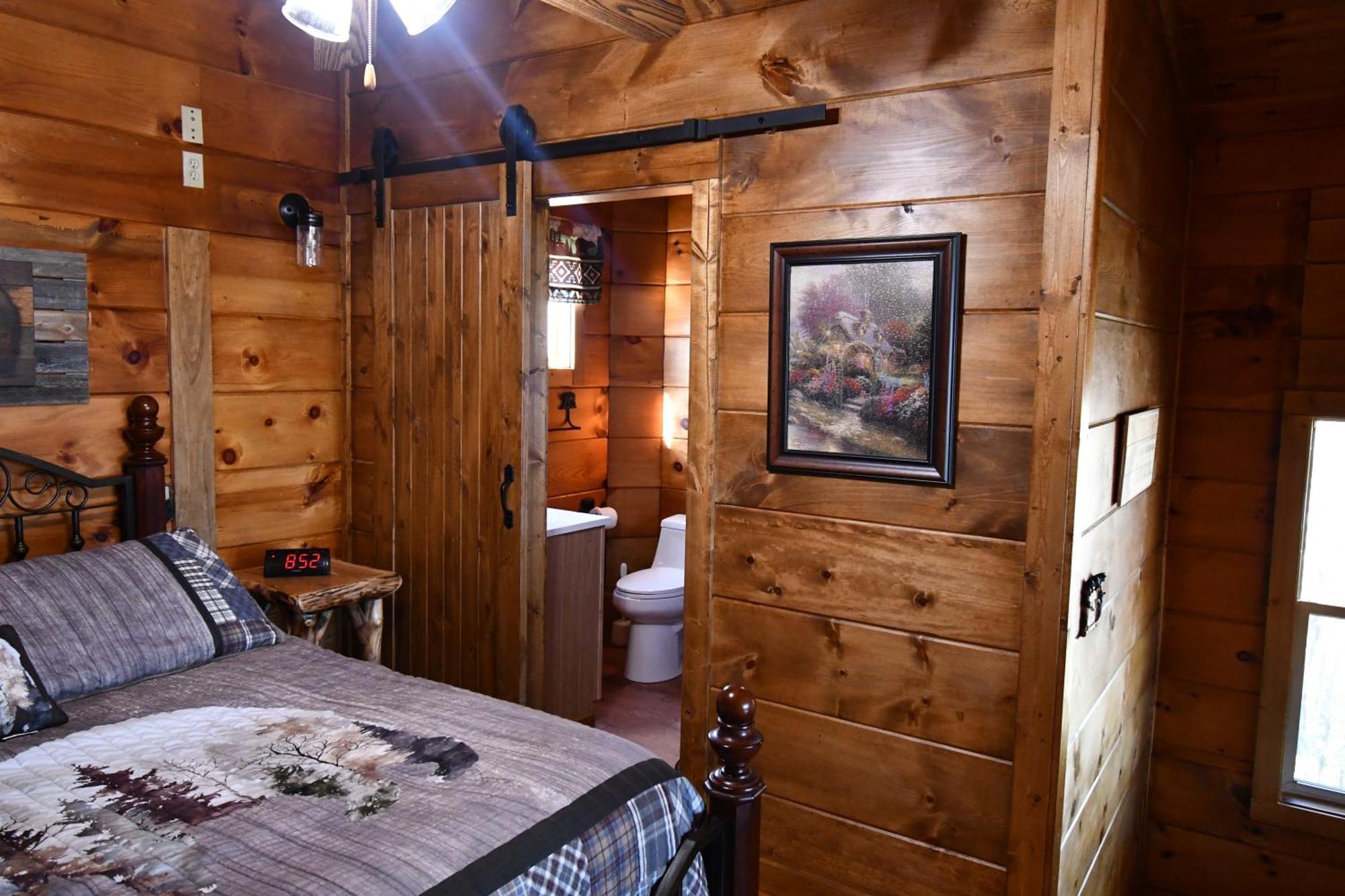 Bear Country Cabin Sevierville Exterior photo